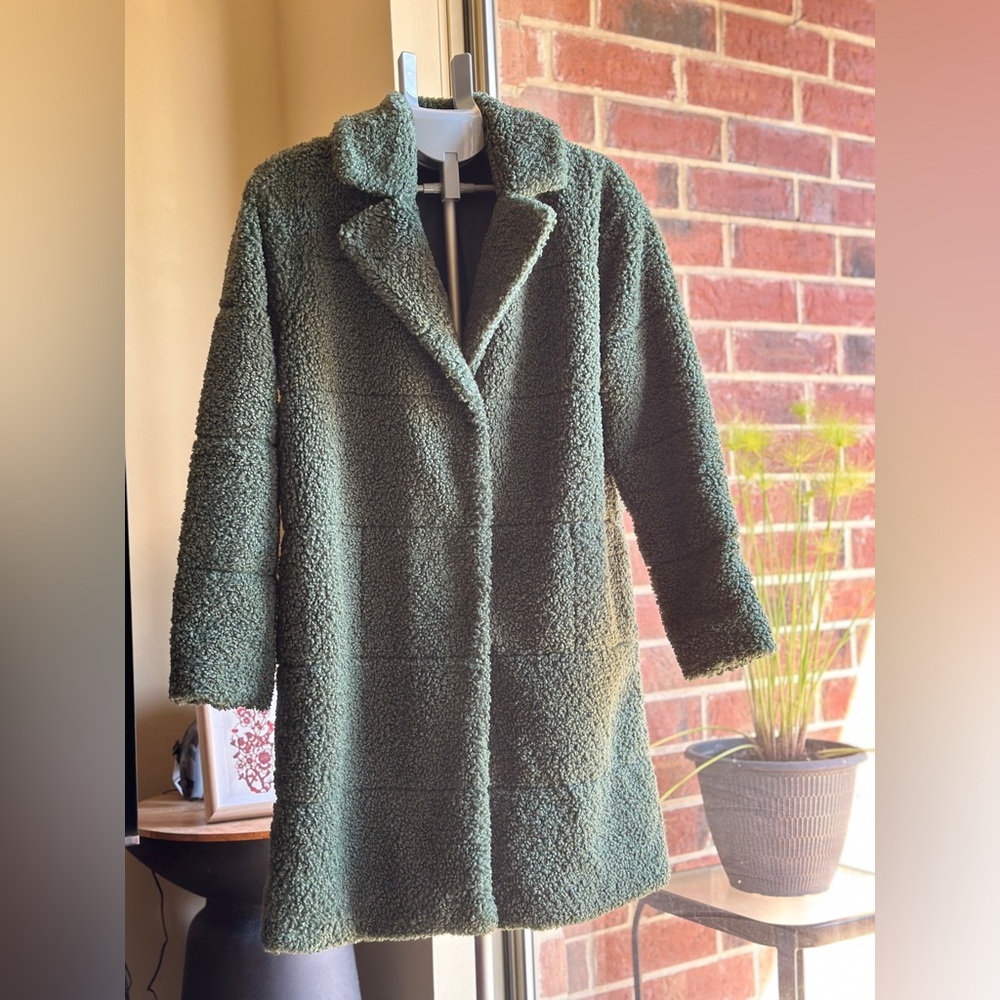 Monrow Forest Green Teddy Jacket - Picture 4 of 14